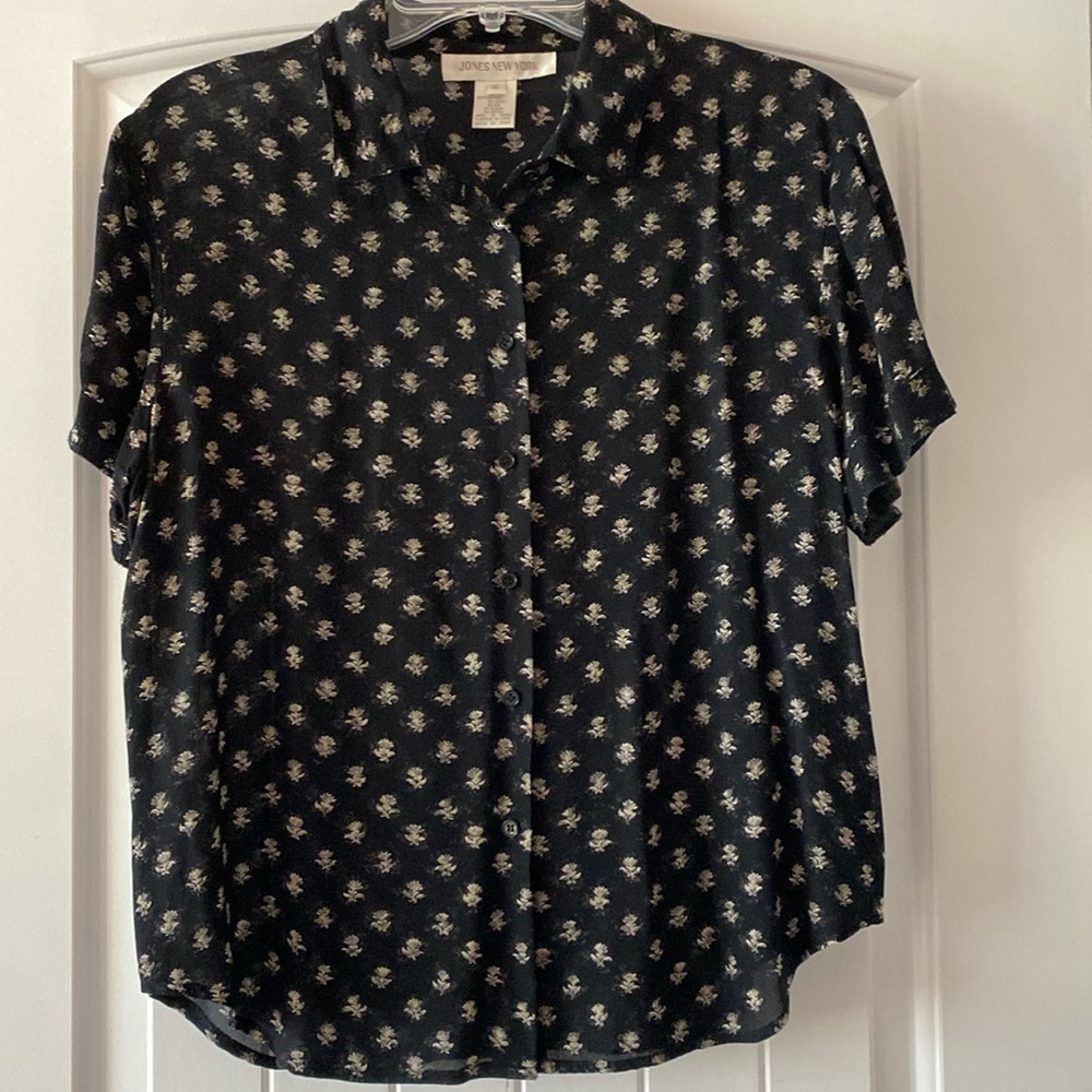 Jones New York Button Down Floral Blouse
